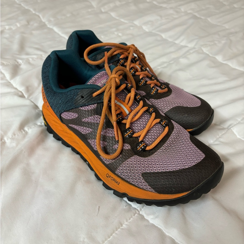 Merrell Womens multicolor shoes size 6.5